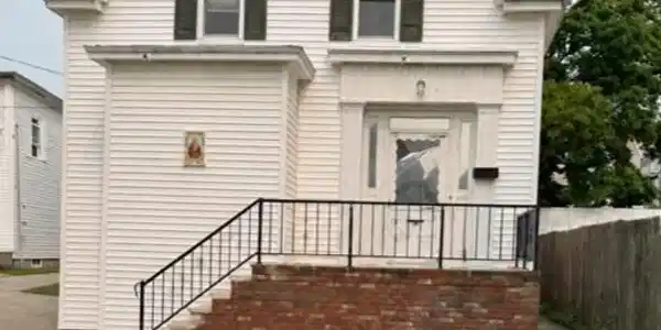 58 Forest St