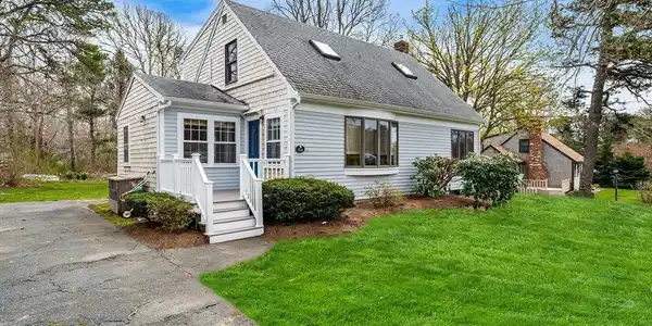 714 Crowell Rd