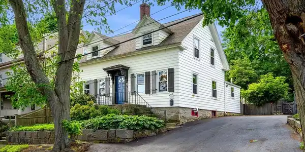 17 Highland Terrace