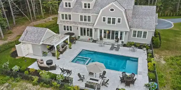 444 Vineyard