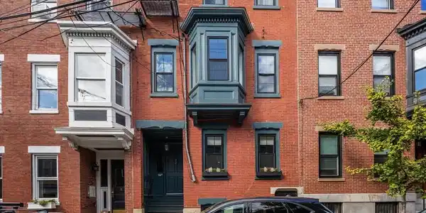 20 Sullivan St