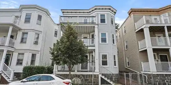 9 Hallam St.