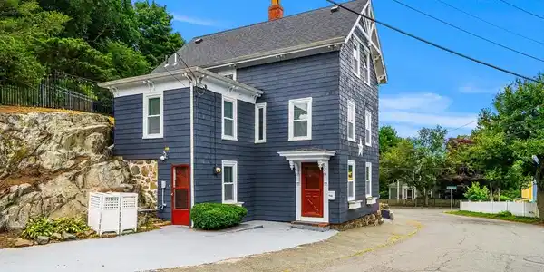 53 Sewall St