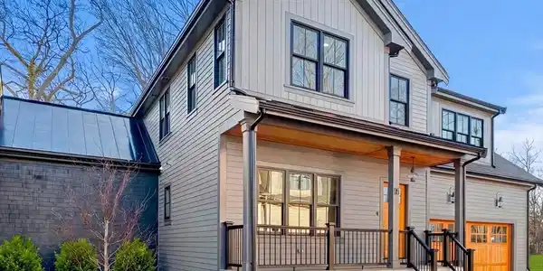 7 Flatley Ave