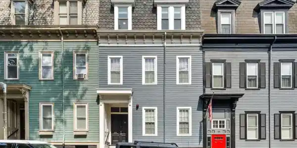 16 Trenton St