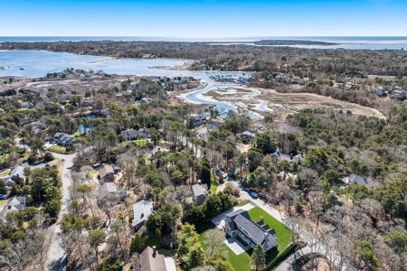 45 Meadow View Rd South