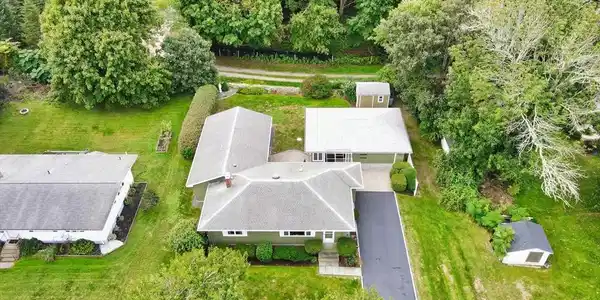 25 Highland Ct