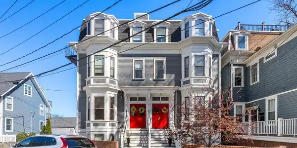 9 Thomas Park