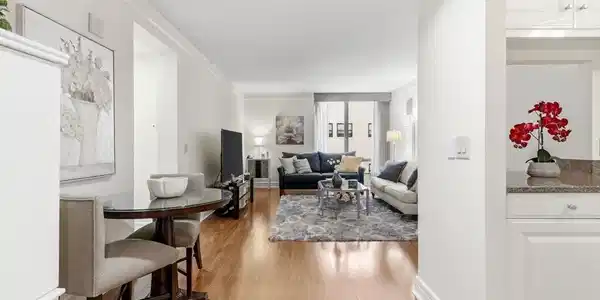 3 Avery St