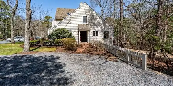 64 Shellback Way