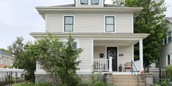 42 Bromfield
