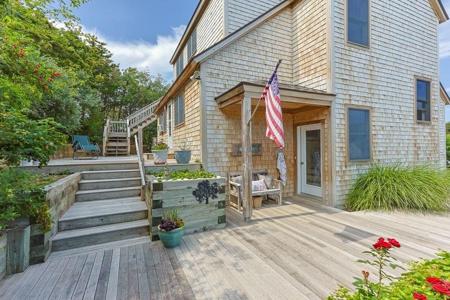 17 Corn Hill Landing