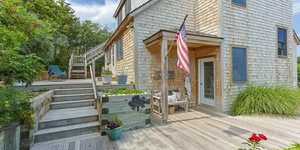 17 Corn Hill Landing