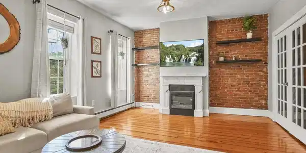60 Beacon Street