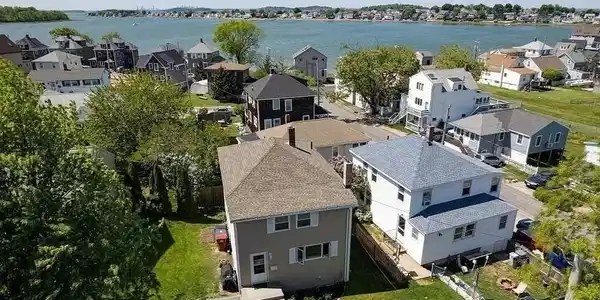15 Lincoln Ave