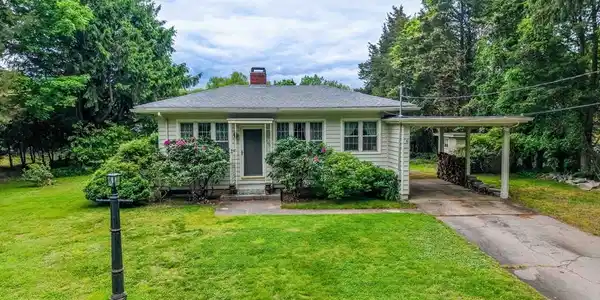 16 Stoneledge Rd
