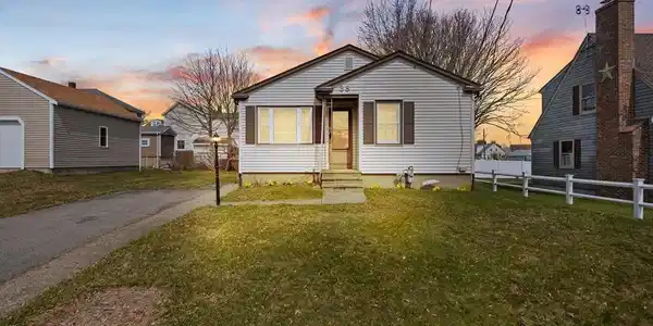 38 Second St