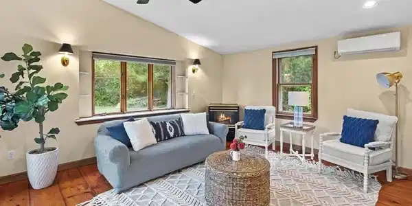 23 Edgar Rd