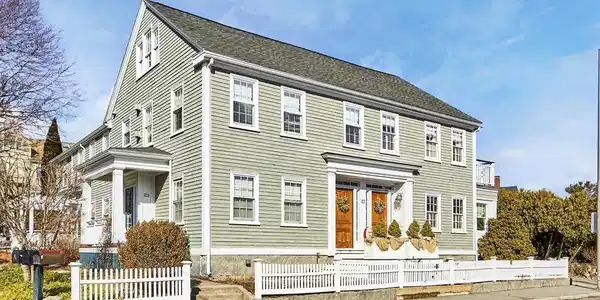 23 Bridge St