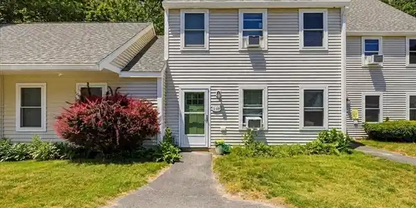 47 Old Colony Ln