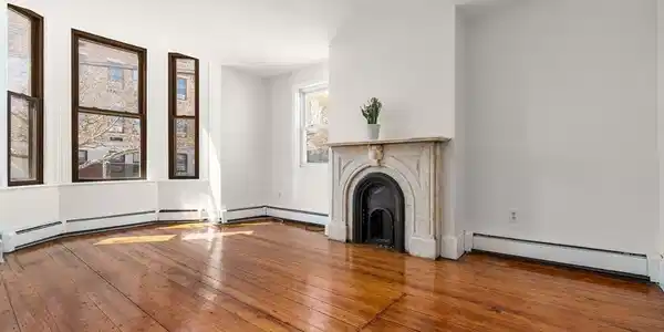 9 Thomas Park