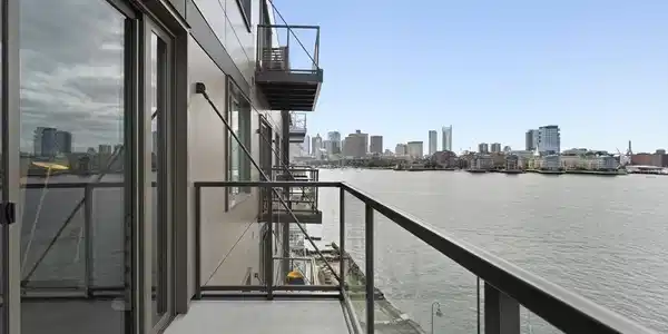 65 Lewis St