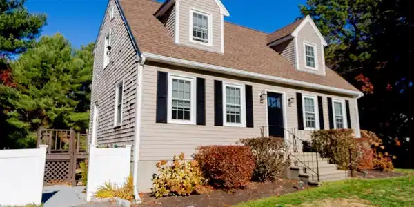 59 Derek Dr