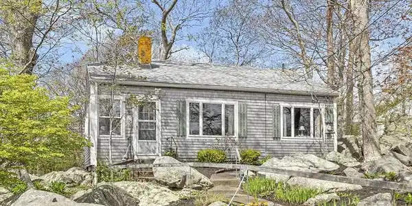 6 Laurel Acres