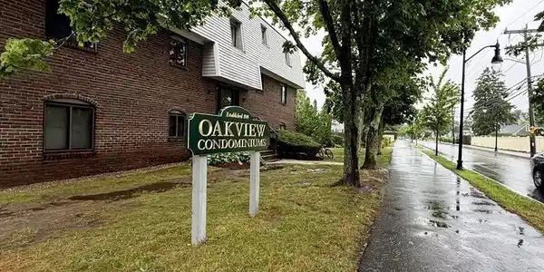 15 Oak Neck Rd