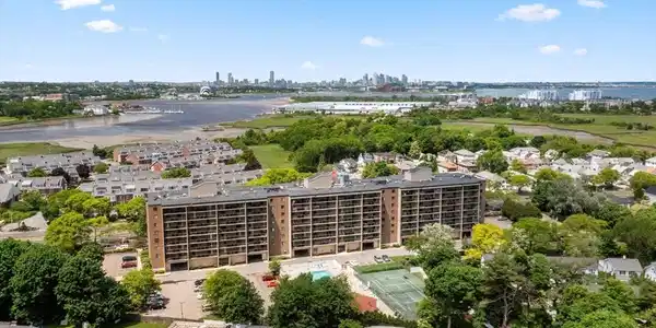 175 Quincy Shore Drive
