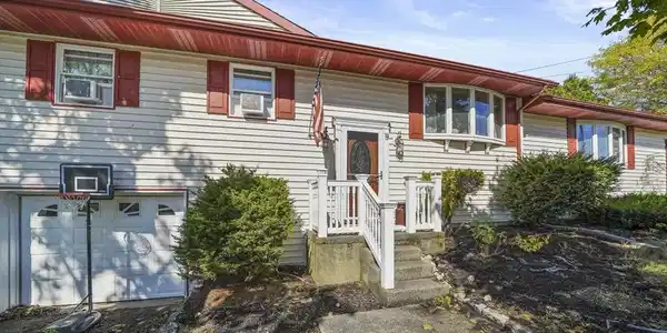 9 Pierce Rd