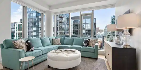 135 Seaport Blvd