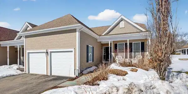 102 Old Field Road