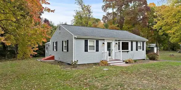 138 Lawson Rd