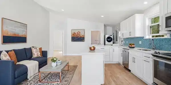 34 Underhill St