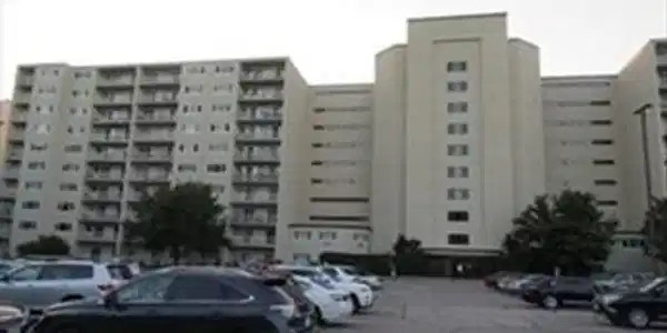 200 Cove Way