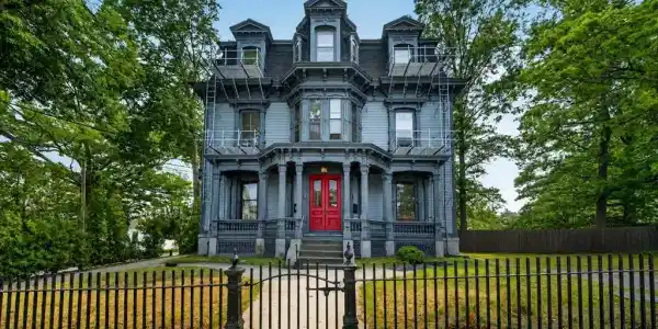 533 Locust St