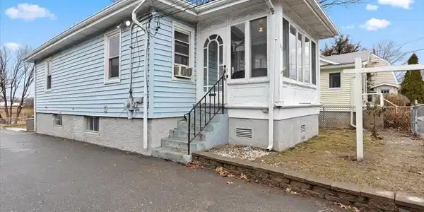 173 Rhoda St
