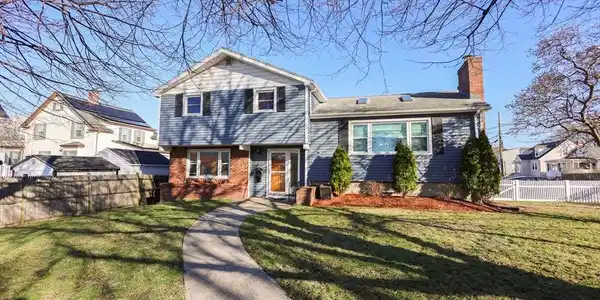 115 Lynnway