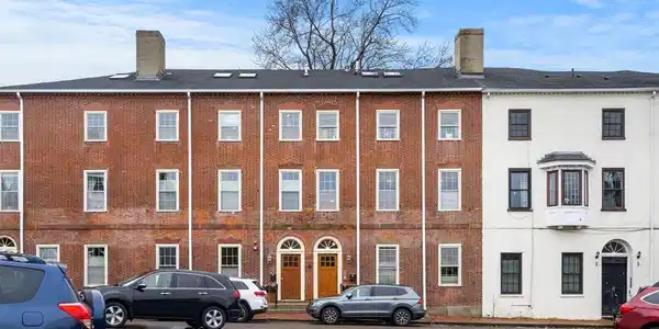 6 Union St