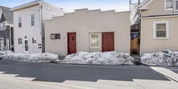 139A Prospect St.