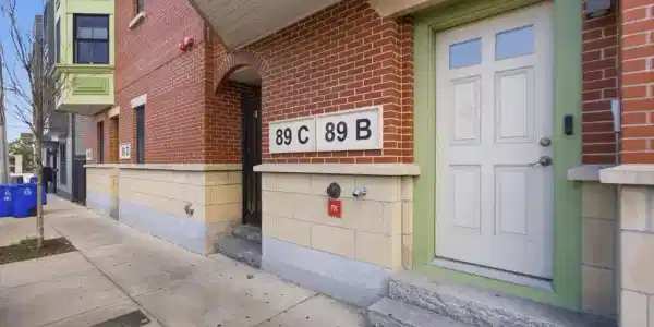 89 Prescott St