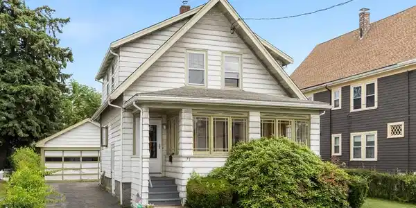 71 Hamden Circle