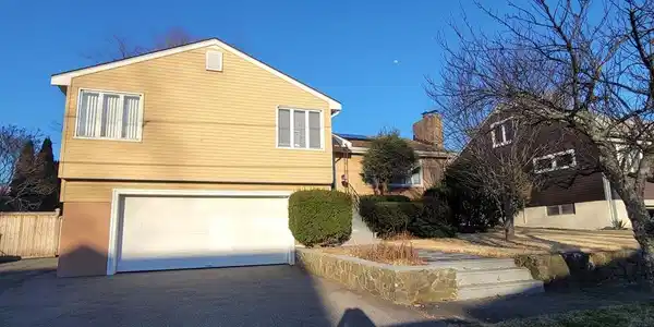 12 Priscilla Rd