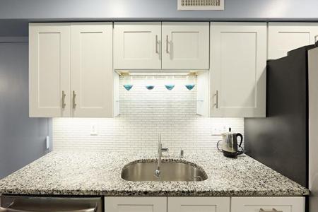 10 Beals Cove Rd