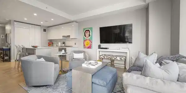 133 Seaport Boulevard