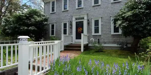 153 Stonehenge Dr