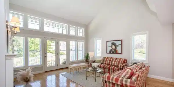 15 Maple Ln