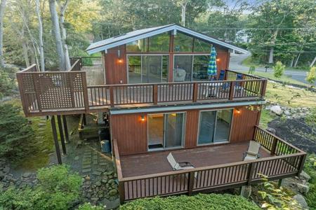 150 Hesperus Avenue