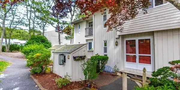 300 Buck Island Rd